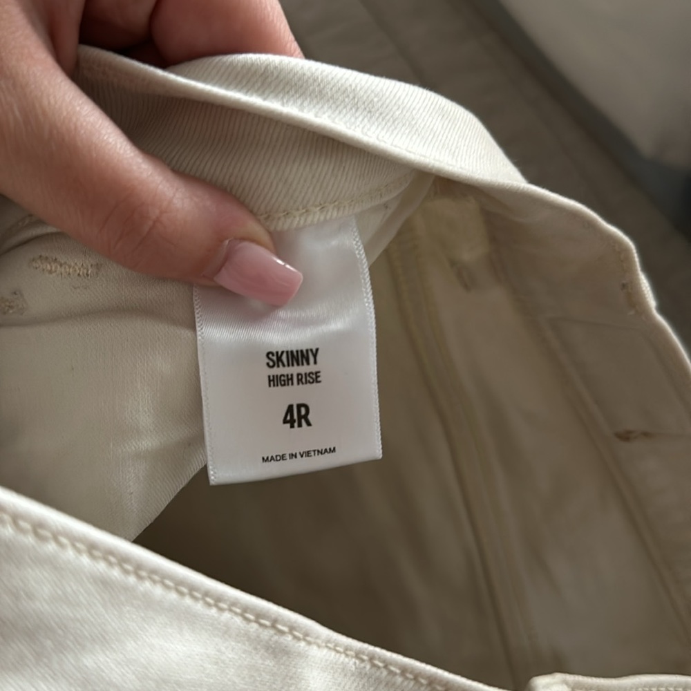 Express Skinny High Rise Jeans - Picture 3 of 3